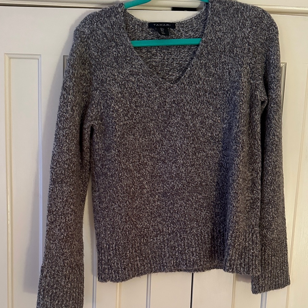 Tahari Gray V-Neck Sweater